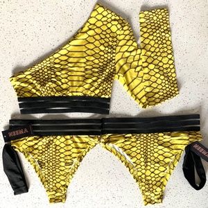 New Swim Suit Sz S & M